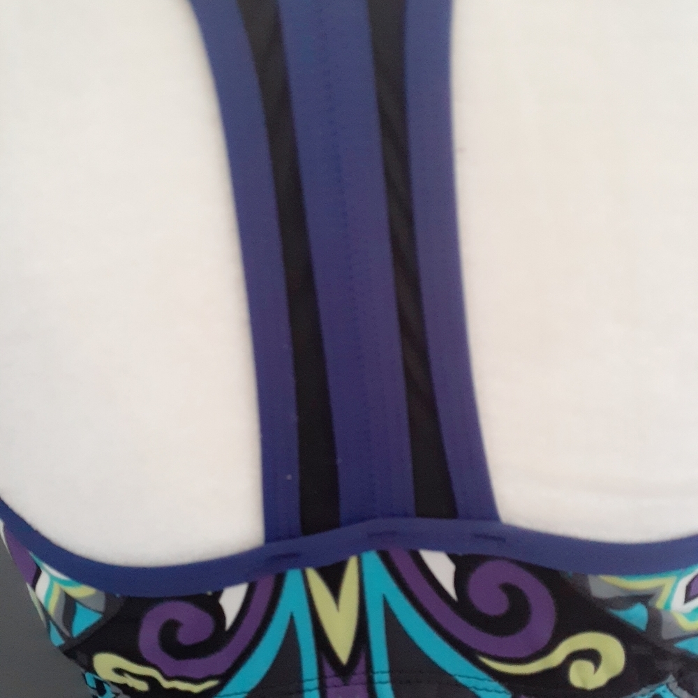Athleta sports bra size M - Picture 3 of 8